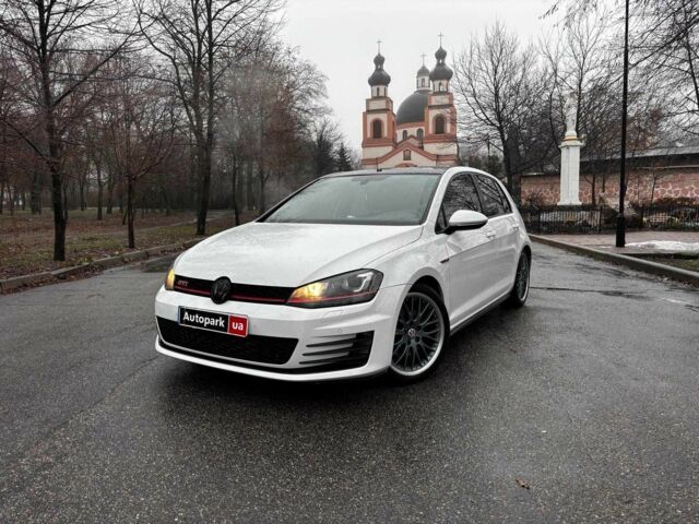Белый Фольксваген Гольф, объемом двигателя 2 л и пробегом 114 тыс. км за 14990 $, фото 1 на Automoto.ua