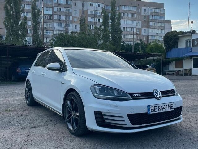 Білий Фольксваген Гольф, об'ємом двигуна 1.97 л та пробігом 160 тис. км за 15500 $, фото 1 на Automoto.ua