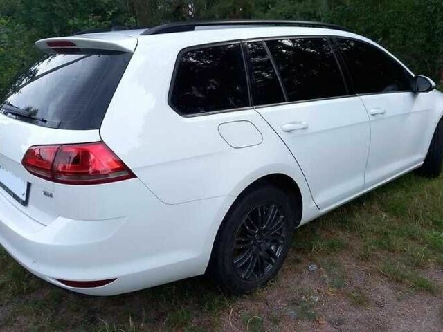 Білий Фольксваген Гольф, об'ємом двигуна 2 л та пробігом 247 тис. км за 7600 $, фото 1 на Automoto.ua