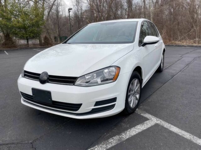 Белый Фольксваген Гольф, объемом двигателя 1.8 л и пробегом 73 тыс. км за 2200 $, фото 1 на Automoto.ua