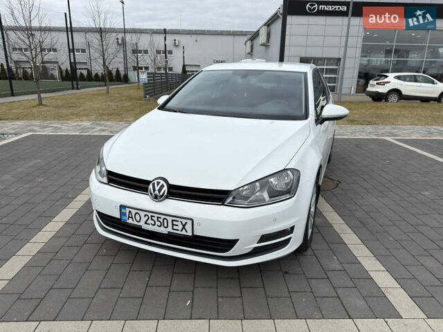 Білий Фольксваген Гольф, об'ємом двигуна 1.6 л та пробігом 263 тис. км за 9200 $, фото 1 на Automoto.ua