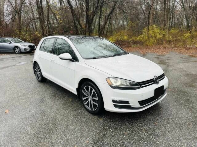 Белый Фольксваген Гольф, объемом двигателя 1.8 л и пробегом 80 тыс. км за 3850 $, фото 1 на Automoto.ua