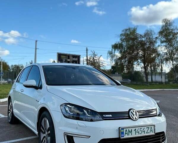 Білий Фольксваген Гольф, об'ємом двигуна 0 л та пробігом 36 тис. км за 12500 $, фото 1 на Automoto.ua
