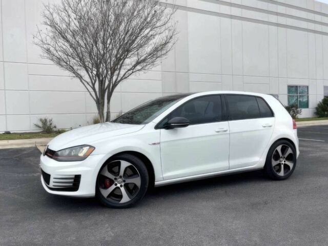 Білий Фольксваген Гольф, об'ємом двигуна 2 л та пробігом 75 тис. км за 6100 $, фото 1 на Automoto.ua