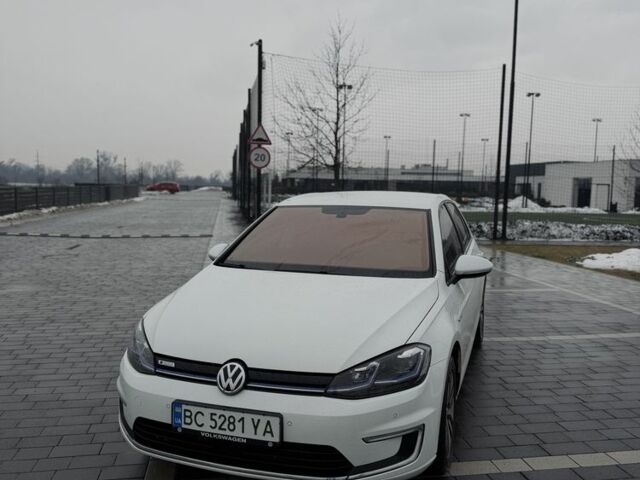 Білий Фольксваген Гольф, об'ємом двигуна 0 л та пробігом 76 тис. км за 12299 $, фото 1 на Automoto.ua