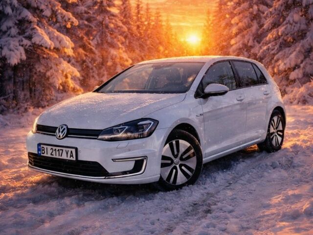 Білий Фольксваген Гольф, об'ємом двигуна 0 л та пробігом 95 тис. км за 15000 $, фото 1 на Automoto.ua