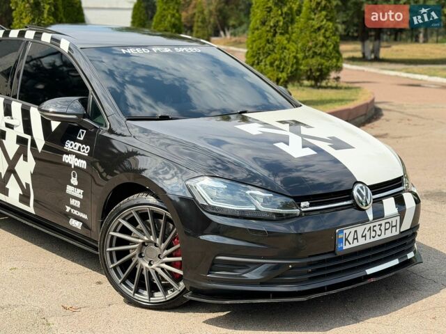 Белый Фольксваген Гольф, объемом двигателя 1.8 л и пробегом 135 тыс. км за 12999 $, фото 1 на Automoto.ua