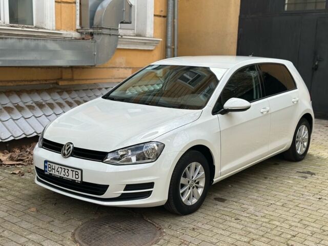 Белый Фольксваген Гольф, объемом двигателя 1.8 л и пробегом 60 тыс. км за 14500 $, фото 1 на Automoto.ua