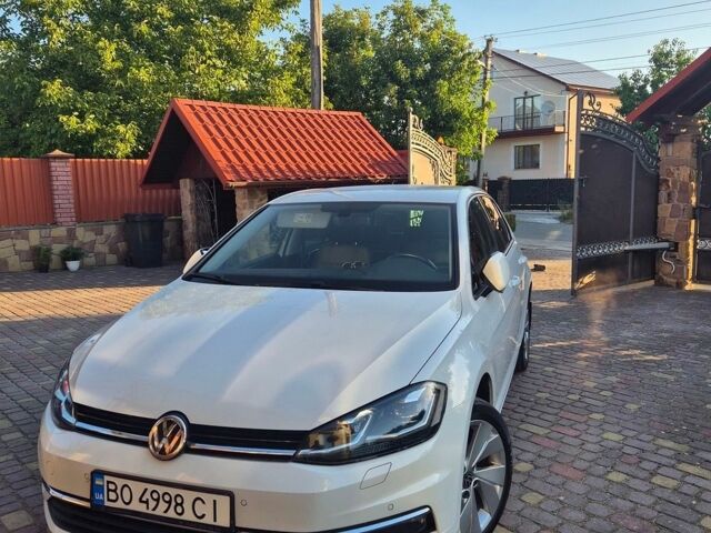 Білий Фольксваген Гольф, об'ємом двигуна 1.4 л та пробігом 192 тис. км за 16300 $, фото 1 на Automoto.ua