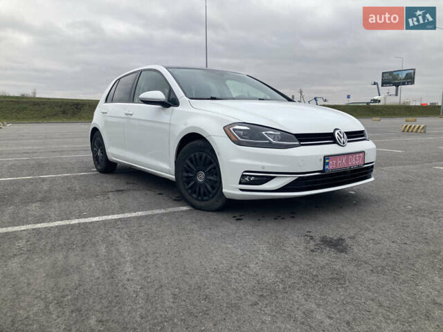 Білий Фольксваген Гольф, об'ємом двигуна 1.8 л та пробігом 157 тис. км за 13000 $, фото 1 на Automoto.ua