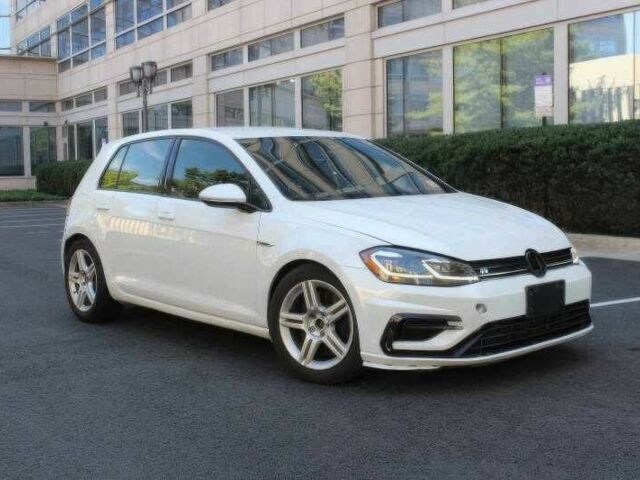 Белый Фольксваген Гольф, объемом двигателя 2 л и пробегом 89 тыс. км за 11000 $, фото 1 на Automoto.ua