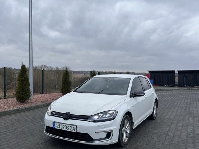 Білий Фольксваген Гольф, об'ємом двигуна 0 л та пробігом 139 тис. км за 13200 $, фото 1 на Automoto.ua