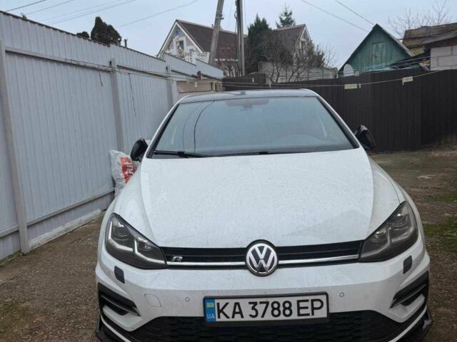 Белый Фольксваген Гольф, объемом двигателя 2 л и пробегом 66 тыс. км за 16000 $, фото 1 на Automoto.ua