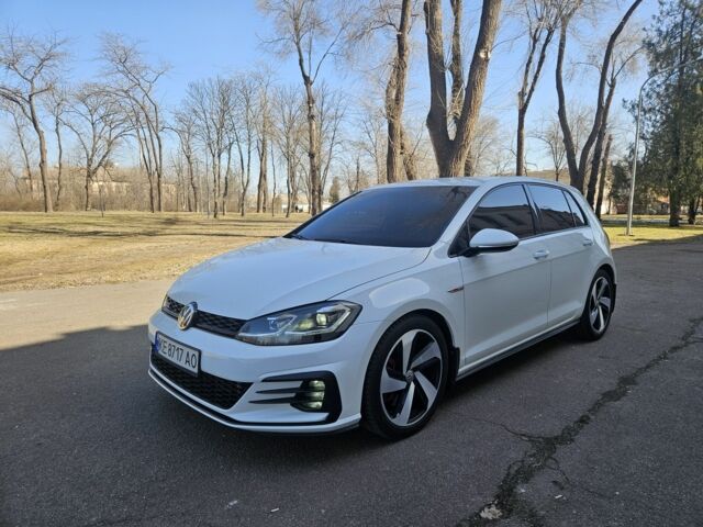 Белый Фольксваген Гольф, объемом двигателя 2 л и пробегом 79 тыс. км за 20000 $, фото 1 на Automoto.ua