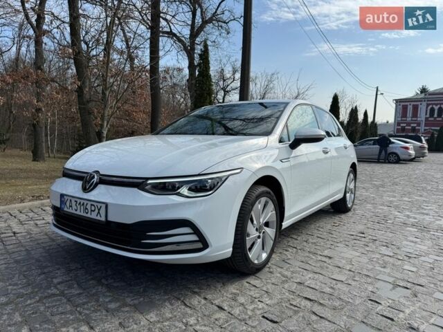 Белый Фольксваген Гольф, объемом двигателя 1.4 л и пробегом 20 тыс. км за 24350 $, фото 1 на Automoto.ua