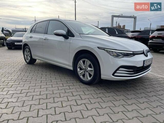 Белый Фольксваген Гольф, объемом двигателя 1.4 л и пробегом 39 тыс. км за 23999 $, фото 1 на Automoto.ua
