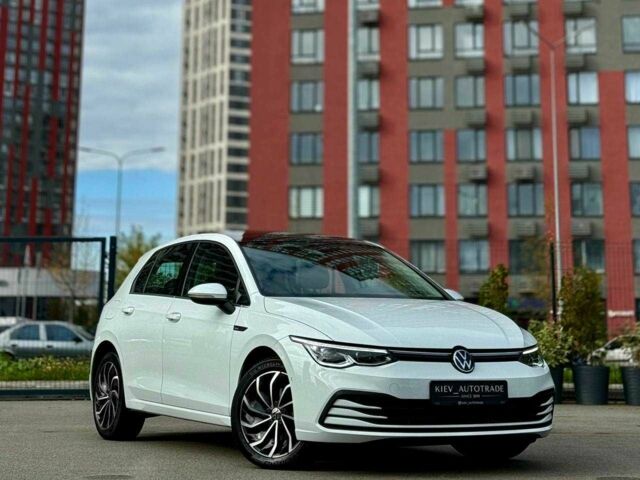 Белый Фольксваген Гольф, объемом двигателя 2 л и пробегом 34 тыс. км за 28500 $, фото 1 на Automoto.ua