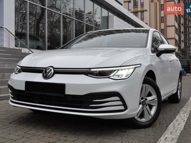 Белый Фольксваген Гольф, объемом двигателя 1.6 л и пробегом 8 тыс. км за 23000 $, фото 1 на Automoto.ua