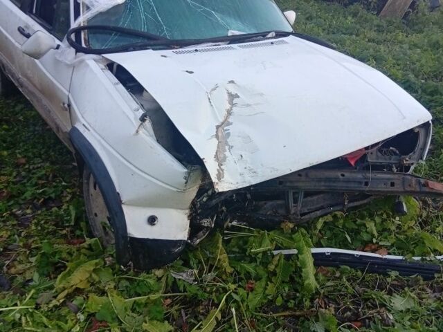 Белый Фольксваген Гольф, объемом двигателя 0 л и пробегом 3 тыс. км за 500 $, фото 1 на Automoto.ua