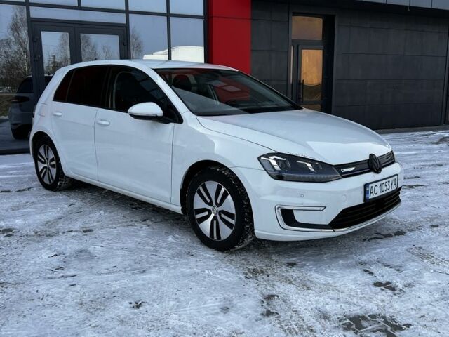 Білий Фольксваген Гольф, об'ємом двигуна 0 л та пробігом 130 тис. км за 6999 $, фото 1 на Automoto.ua
