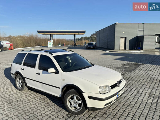 Білий Фольксваген Гольф, об'ємом двигуна 1.9 л та пробігом 400 тис. км за 3300 $, фото 1 на Automoto.ua