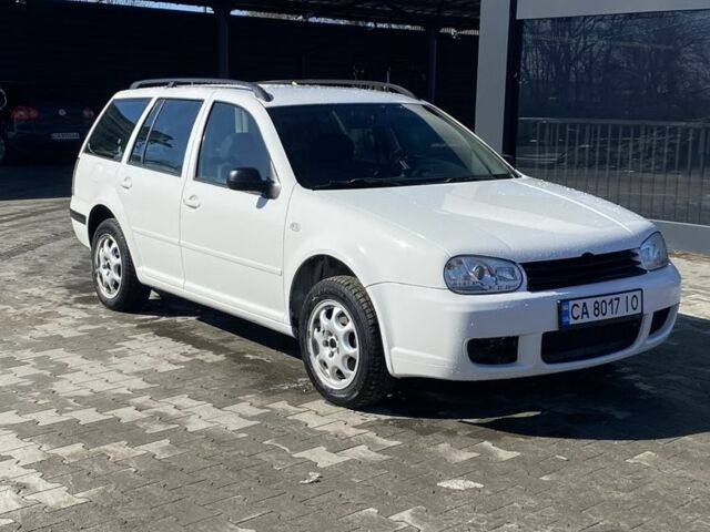 Білий Фольксваген Гольф, об'ємом двигуна 1.4 л та пробігом 270 тис. км за 2850 $, фото 1 на Automoto.ua