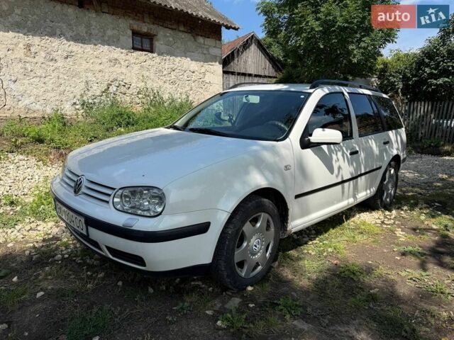 Белый Фольксваген Гольф, объемом двигателя 1.6 л и пробегом 410 тыс. км за 3600 $, фото 1 на Automoto.ua