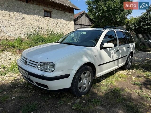 Белый Фольксваген Гольф, объемом двигателя 1.6 л и пробегом 410 тыс. км за 4000 $, фото 1 на Automoto.ua