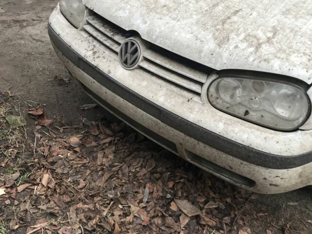 Білий Фольксваген Гольф, об'ємом двигуна 1.9 л та пробігом 2 тис. км за 1067 $, фото 1 на Automoto.ua