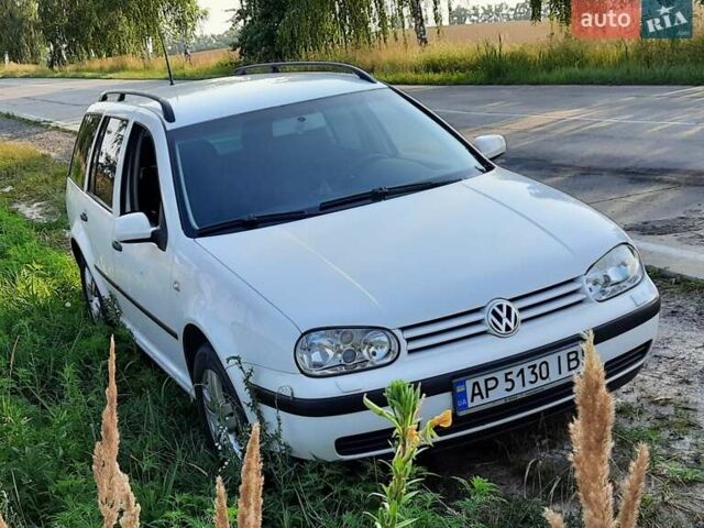 Білий Фольксваген Гольф, об'ємом двигуна 1.9 л та пробігом 300 тис. км за 5500 $, фото 1 на Automoto.ua