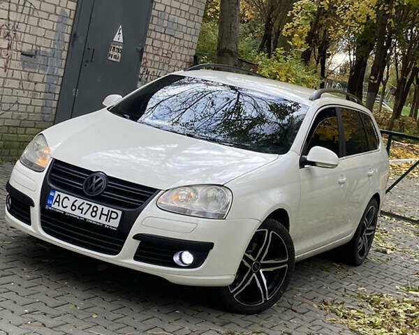 Білий Фольксваген Гольф, об'ємом двигуна 1.9 л та пробігом 320 тис. км за 6200 $, фото 1 на Automoto.ua