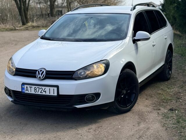 Белый Фольксваген Гольф, объемом двигателя 1.6 л и пробегом 250 тыс. км за 6700 $, фото 1 на Automoto.ua
