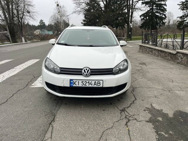 Білий Фольксваген Гольф, об'ємом двигуна 1.6 л та пробігом 375 тис. км за 6750 $, фото 1 на Automoto.ua