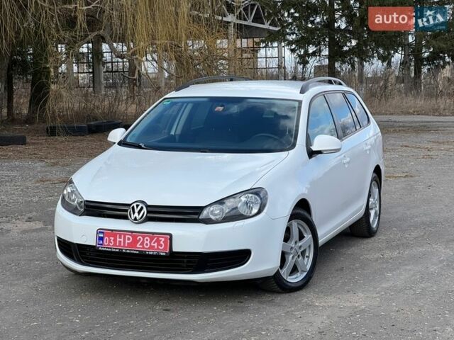 Белый Фольксваген Гольф, объемом двигателя 1.2 л и пробегом 208 тыс. км за 6300 $, фото 1 на Automoto.ua