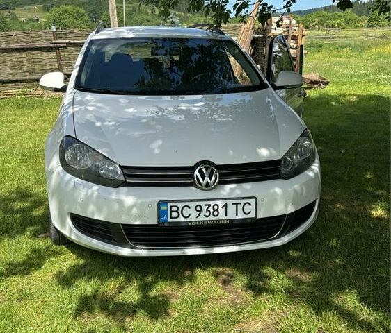 Білий Фольксваген Гольф, об'ємом двигуна 1.6 л та пробігом 255 тис. км за 7700 $, фото 1 на Automoto.ua
