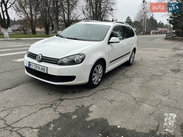 Білий Фольксваген Гольф, об'ємом двигуна 1.6 л та пробігом 375 тис. км за 6750 $, фото 1 на Automoto.ua