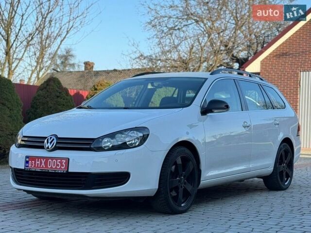 Білий Фольксваген Гольф, об'ємом двигуна 1.39 л та пробігом 215 тис. км за 6700 $, фото 1 на Automoto.ua