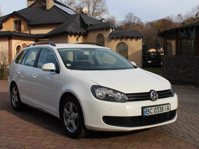 Білий Фольксваген Гольф, об'ємом двигуна 2 л та пробігом 254 тис. км за 6650 $, фото 1 на Automoto.ua