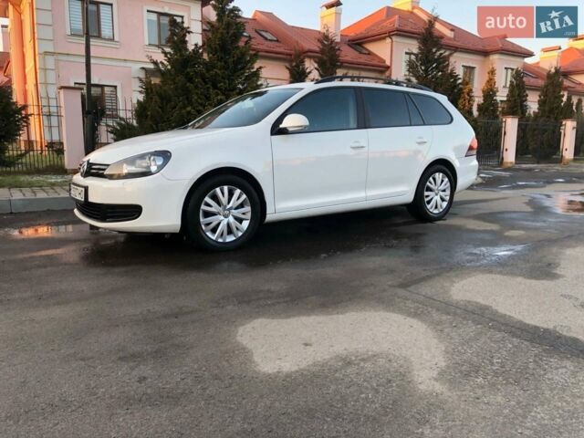Білий Фольксваген Гольф, об'ємом двигуна 1.6 л та пробігом 290 тис. км за 8200 $, фото 1 на Automoto.ua