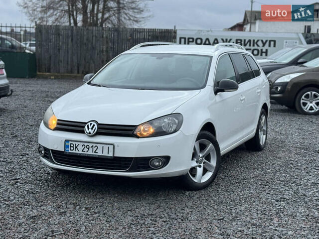 Белый Фольксваген Гольф, объемом двигателя 1.6 л и пробегом 279 тыс. км за 6950 $, фото 1 на Automoto.ua