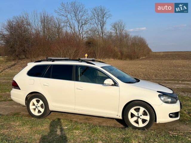 Белый Фольксваген Гольф, объемом двигателя 1.2 л и пробегом 350 тыс. км за 4800 $, фото 1 на Automoto.ua