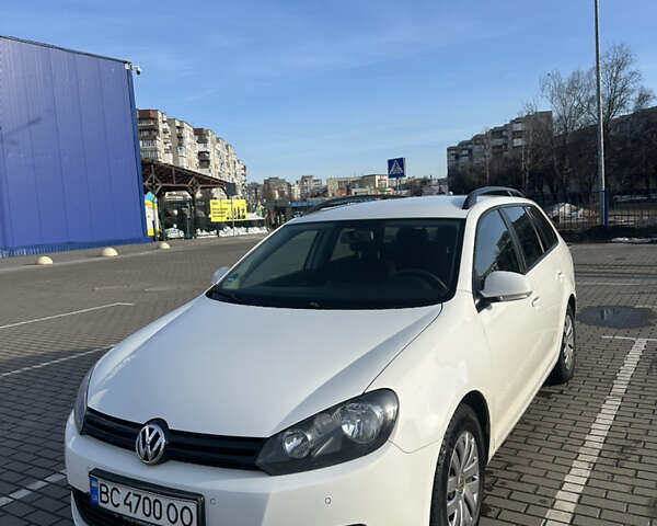 Білий Фольксваген Гольф, об'ємом двигуна 1.6 л та пробігом 352 тис. км за 8499 $, фото 1 на Automoto.ua