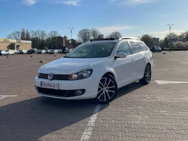 Белый Фольксваген Гольф, объемом двигателя 2 л и пробегом 300 тыс. км за 7650 $, фото 1 на Automoto.ua