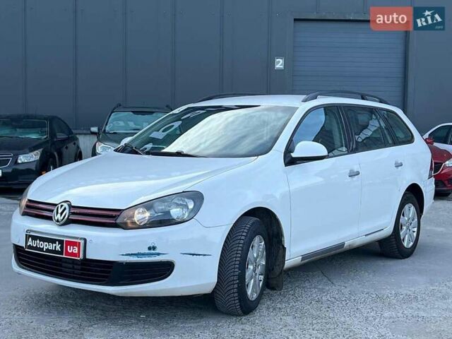 Белый Фольксваген Гольф, объемом двигателя 1.6 л и пробегом 289 тыс. км за 9590 $, фото 1 на Automoto.ua