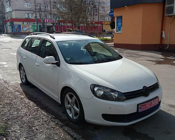 Білий Фольксваген Гольф, об'ємом двигуна 1.6 л та пробігом 194 тис. км за 7600 $, фото 1 на Automoto.ua