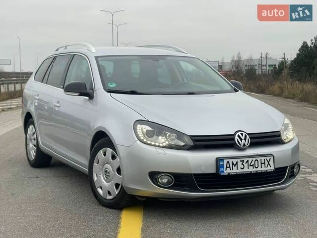 Білий Фольксваген Гольф, об'ємом двигуна 1.6 л та пробігом 228 тис. км за 8300 $, фото 1 на Automoto.ua