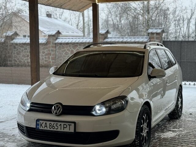 Білий Фольксваген Гольф, об'ємом двигуна 1.6 л та пробігом 231 тис. км за 8500 $, фото 1 на Automoto.ua