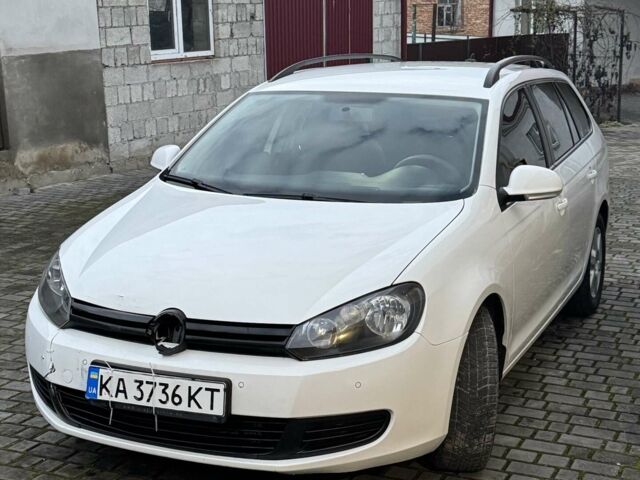 Білий Фольксваген Гольф, об'ємом двигуна 1.6 л та пробігом 235 тис. км за 7200 $, фото 1 на Automoto.ua