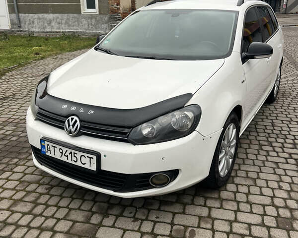 Білий Фольксваген Гольф, об'ємом двигуна 1.6 л та пробігом 338 тис. км за 5400 $, фото 1 на Automoto.ua