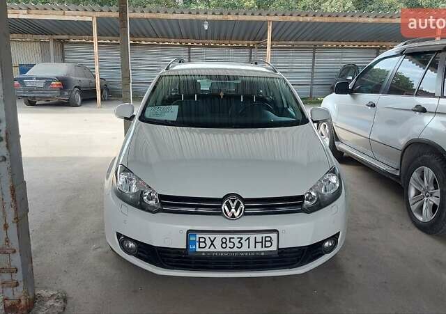 Белый Фольксваген Гольф, объемом двигателя 1.6 л и пробегом 198 тыс. км за 9200 $, фото 1 на Automoto.ua